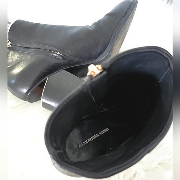 Alexander Wang Gabi Black Leather Ankle Boot Size 8.5 or 39🌴 - Picture 5 of 10